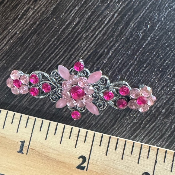 Pink and Silver-tone Broach - Picture 3 of 4